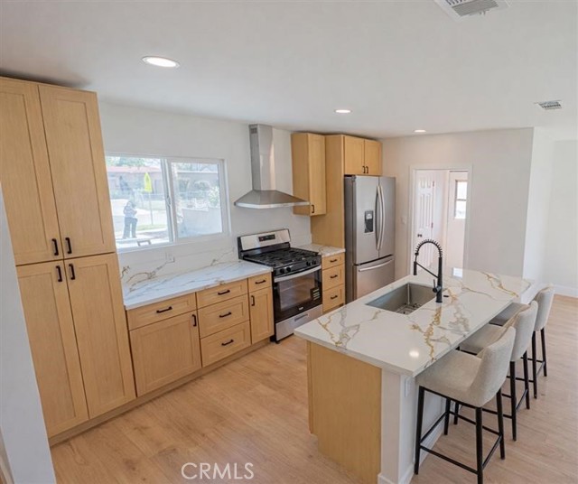 Detail Gallery Image 10 of 24 For 1390 Pepper Tree Ln, San Bernardino,  CA 92404 - 4 Beds | 2/1 Baths