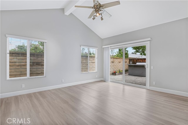 21391 Brandy Wine Lane, Lake Forest CA: https://media.crmls.org/medias/b809a571-8b39-4bc8-9e62-e4ac354e3632.jpg