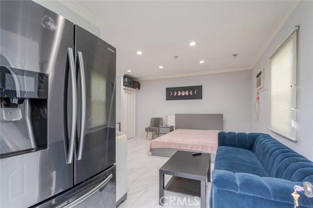 Detail Gallery Image 37 of 45 For 17242 Horace St, Granada Hills,  CA 91344 - 4 Beds | 4 Baths