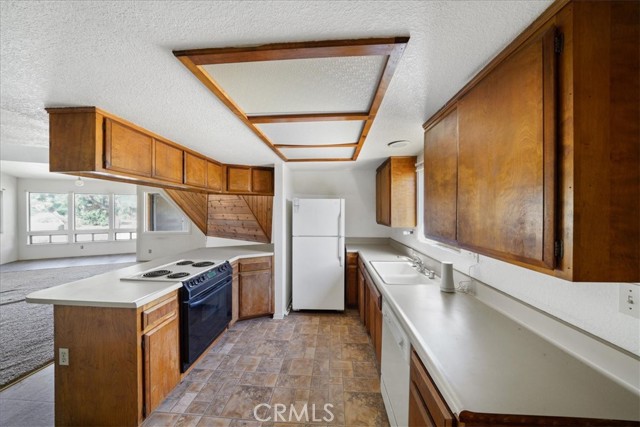 3 Bed Home for Sale in Phelan, California