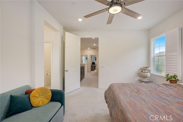 Detail Gallery Image 21 of 46 For 26412 Brahman Ct, Saugus,  CA 91350 - 3 Beds | 2/1 Baths
