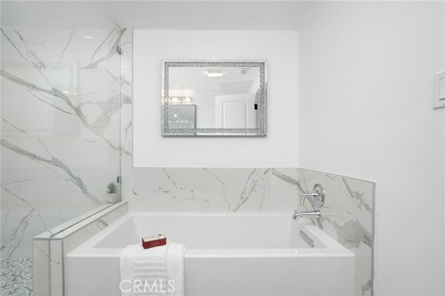 952 Via Del Monte, Palos Verdes Estates CA: https://media.crmls.org/medias/b80c378f-252a-4d44-a1bc-df883a76f9df.jpg
