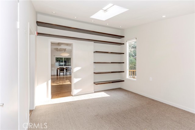 Detail Gallery Image 39 of 54 For 2412 Canyon Oak Dr, Los Angeles,  CA 90068 - 3 Beds | 2 Baths