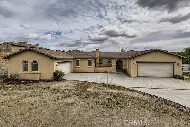 17920 Log Hill Dr, Riverside, CA 92504