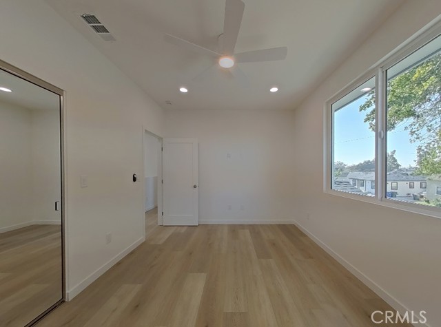 Detail Gallery Image 24 of 55 For 6118 Amos, Lakewood,  CA 90712 - 9 Beds | 7 Baths