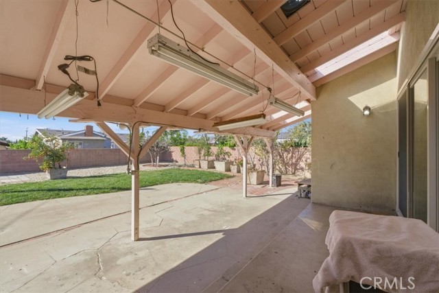 Detail Gallery Image 16 of 31 For 9147 Haddon, Sun Valley,  CA 91352 - 3 Beds | 2 Baths