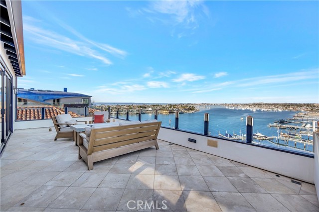 221 Carnation Avenue, Corona Del Mar (newport Beach), California 92625, 3 Bedrooms Bedrooms, ,3 BathroomsBathrooms,Residential,For Sale,221 Carnation Avenue,CROC24247873