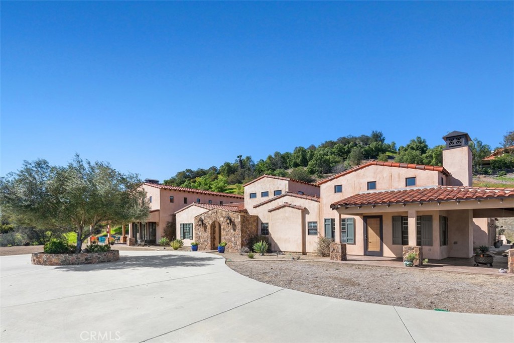 24465 Via Mirola, Temecula, CA 92590
