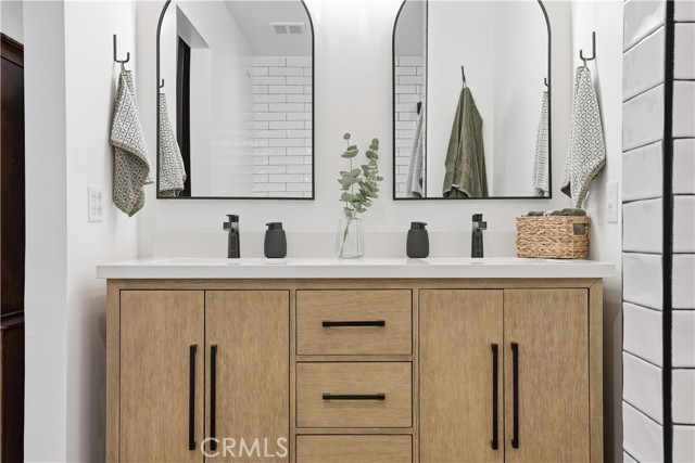 Detail Gallery Image 35 of 47 For 2019 N Hietter, Simi Valley,  CA 93063 - 3 Beds | 3 Baths