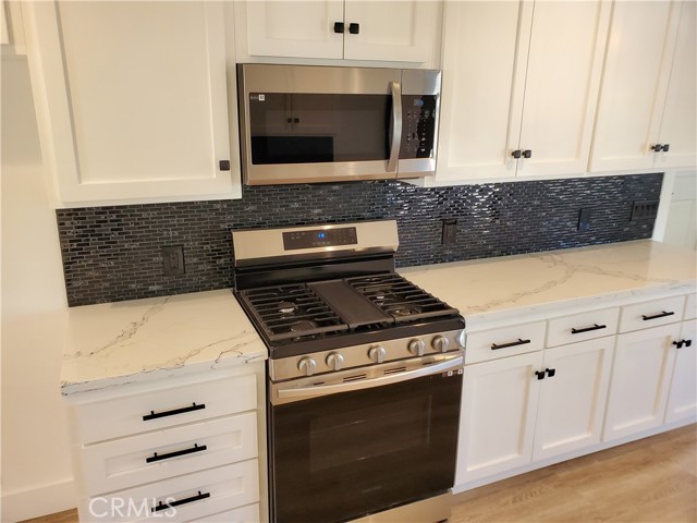 Detail Gallery Image 6 of 32 For 94 Valley View Dr, Oroville,  CA 95966 - 3 Beds | 2/1 Baths