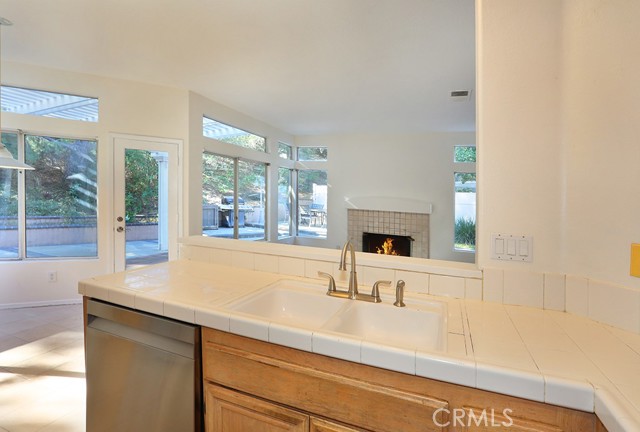 Image 15 of 50 For 961 Lone Pine