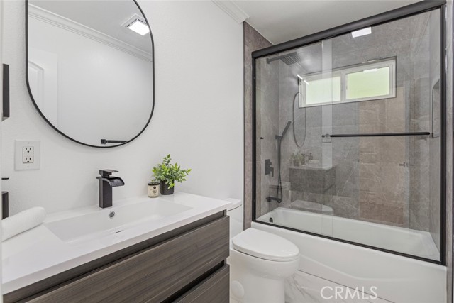 Detail Gallery Image 14 of 26 For 2162 Montgomery Road, Thousand Oaks,  CA 91360 - 4 Beds | 3 Baths