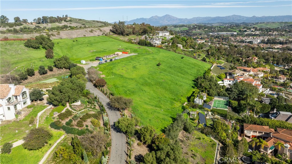 MLS #OC26172459 image #33