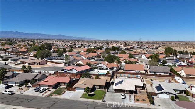 15588 Chaparral Street, Victorville CA: https://media.crmls.org/medias/b8119c76-e9db-456b-a5be-e6ca16617083.jpg
