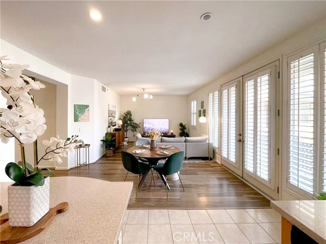 Detail Gallery Image 7 of 58 For 201 E Angeleno Ave #206,  Burbank,  CA 91502 - 2 Beds | 2 Baths