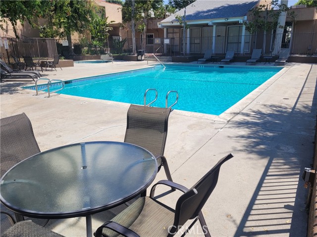 Detail Gallery Image 1 of 17 For 10331 Lindley Ave #221,  Porter Ranch,  CA 91326 - 3 Beds | 2 Baths