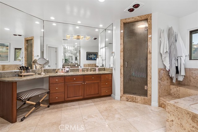 Detail Gallery Image 29 of 41 For 600 Cliff Dr, Newport Beach,  CA 92663 - 5 Beds | 4/1 Baths