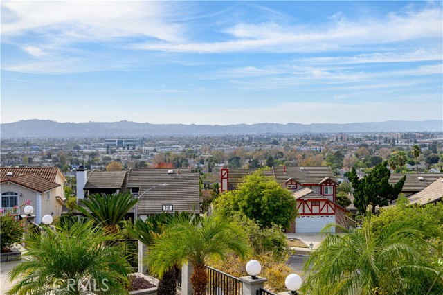 Detail Gallery Image 29 of 34 For 841 Irving, Burbank,  CA 91504 - 3 Beds | 2 Baths
