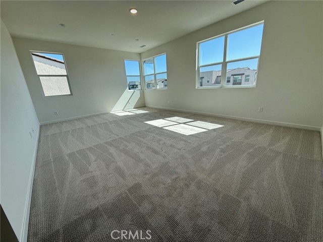 4811 Swallowtail Lane, Fontana, California 92336, 5 Bedrooms Bedrooms, ,4 BathroomsBathrooms,Residential,For Sale,4811 Swallowtail Lane,CRCV24155203