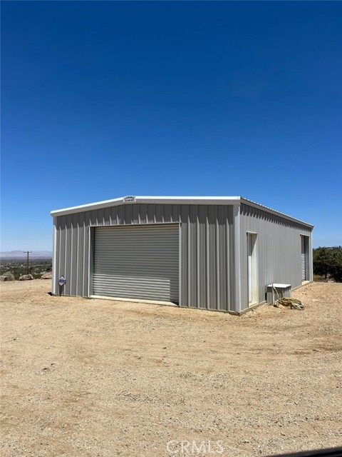 Detail Gallery Image 25 of 26 For 325 Canyon Rd, Pinon Hills,  CA 92372 - 3 Beds | 2 Baths