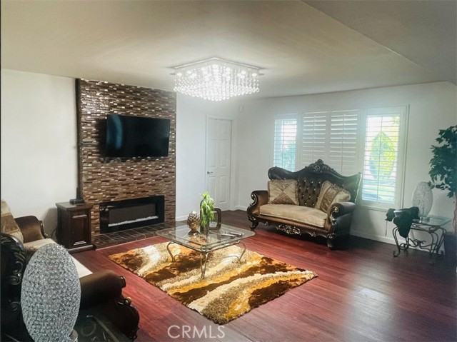 19374 Alcona Street, Rowland Heights CA: https://media.crmls.org/medias/b816b97c-e752-420a-bb2d-3fa1996f95c4.jpg