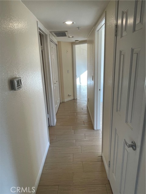 Detail Gallery Image 21 of 56 For 1965 Las Colinas Cir #308,  Corona,  CA 92879 - 2 Beds | 2 Baths