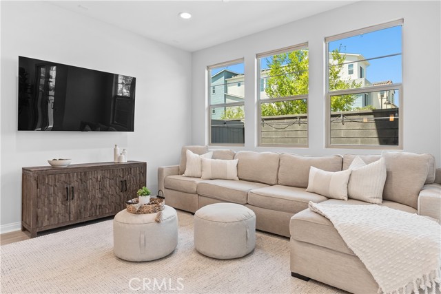 171 Moonflower, Rancho Mission Viejo CA: https://media.crmls.org/medias/b8178cd2-9050-4b20-aed8-904279e21501.jpg