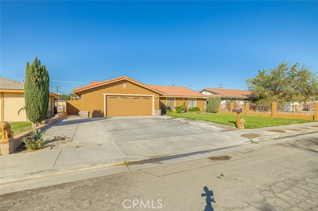 Detail Gallery Image 2 of 43 For 2601 Dixie St, Rosamond,  CA 93560 - 3 Beds | 2 Baths