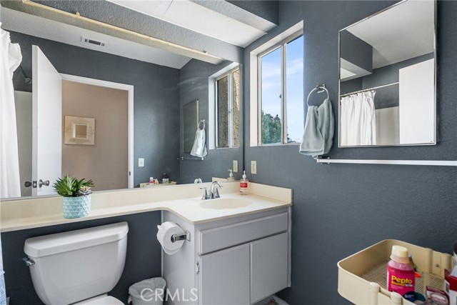 Detail Gallery Image 23 of 33 For 11572 Pembroke Ave, Loma Linda,  CA 92354 - 3 Beds | 2/1 Baths
