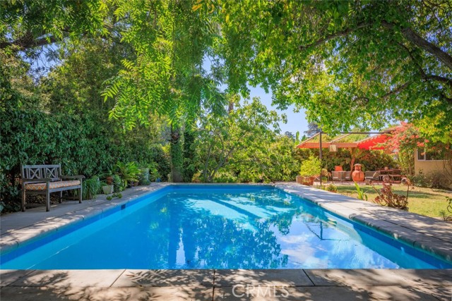 Detail Gallery Image 36 of 55 For 17610 Chase St, Northridge,  CA 91325 - 4 Beds | 3 Baths