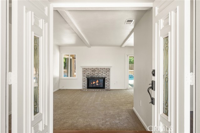 Detail Gallery Image 7 of 73 For 16481 Valle Vista Way, Riverside,  CA 92506 - 5 Beds | 3 Baths