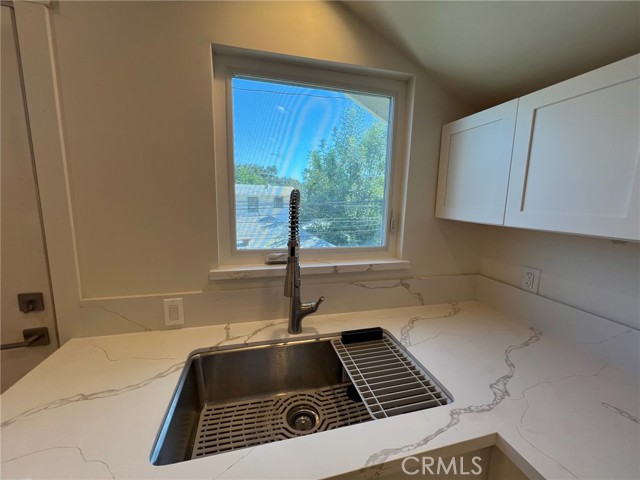 Detail Gallery Image 7 of 15 For 1161 N Summit Ave #2,  Pasadena,  CA 91103 - 1 Beds | 1 Baths