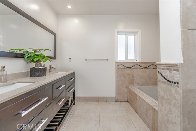 Detail Gallery Image 24 of 37 For 6008 Simpson Ave, North Hollywood,  CA 91606 - 3 Beds | 2 Baths