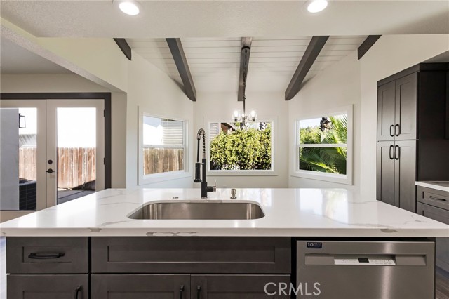 112 Acacia Avenue, Oroville CA: https://media.crmls.org/medias/b81dc68a-ca8b-4d9d-8678-81c743b60edc.jpg