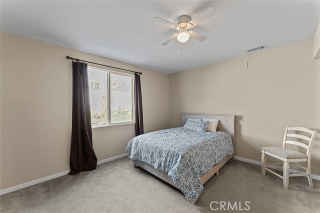 Detail Gallery Image 28 of 63 For 15520 Megan Dr, Canyon Country,  CA 91387 - 5 Beds | 4 Baths