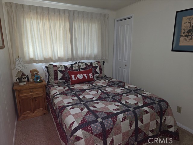 Detail Gallery Image 23 of 31 For 31116 All View, Running Springs,  CA 92382 - 3 Beds | 1/1 Baths