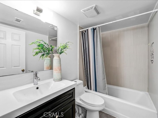 Detail Gallery Image 22 of 25 For 212 N Stoneman Ave #C,  Alhambra,  CA 91801 - 3 Beds | 2/1 Baths