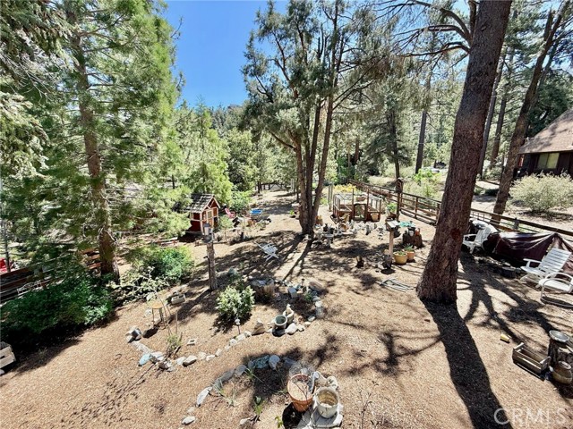 Detail Gallery Image 7 of 33 For 1900 Teton Way, –,  CA 93222 - 4 Beds | 3 Baths