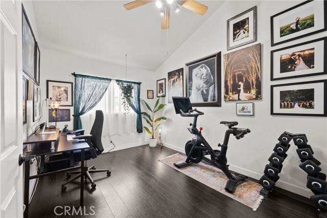 Detail Gallery Image 22 of 43 For 13144 Bromont, Sylmar,  CA 91342 - 2 Beds | 2 Baths