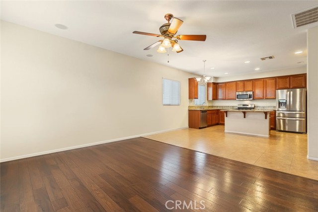 Detail Gallery Image 19 of 48 For 3408 Gemstone, Rosamond,  CA 93560 - 5 Beds | 3 Baths