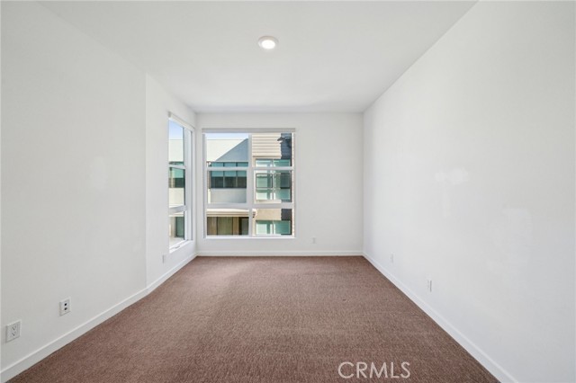 Detail Gallery Image 14 of 44 For 11048 Luminate, Rancho Cucamonga,  CA 91730 - 3 Beds | 2/1 Baths