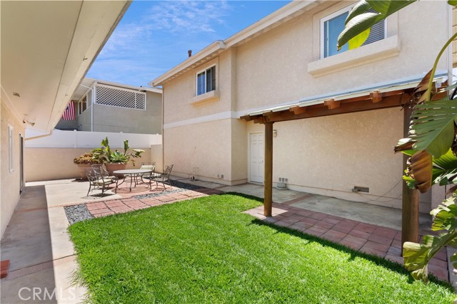 Detail Gallery Image 21 of 27 For 1841 Lake St, Huntington Beach,  CA 92648 - 3 Beds | 2 Baths