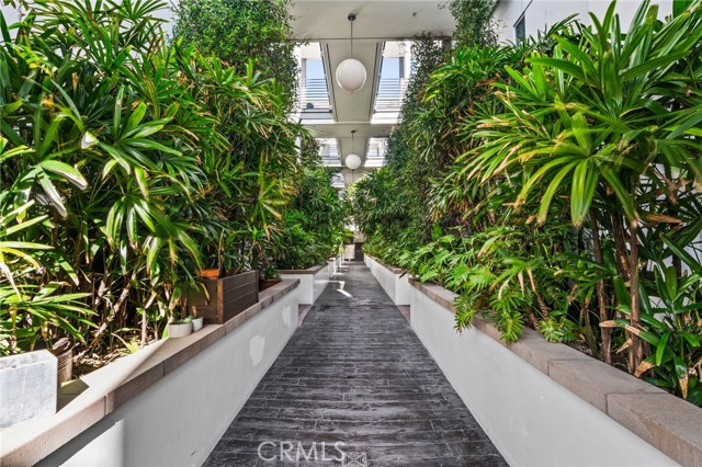 Detail Gallery Image 28 of 49 For 3119 via Dolce #107,  Marina Del Rey,  CA 90292 - 3 Beds | 2 Baths