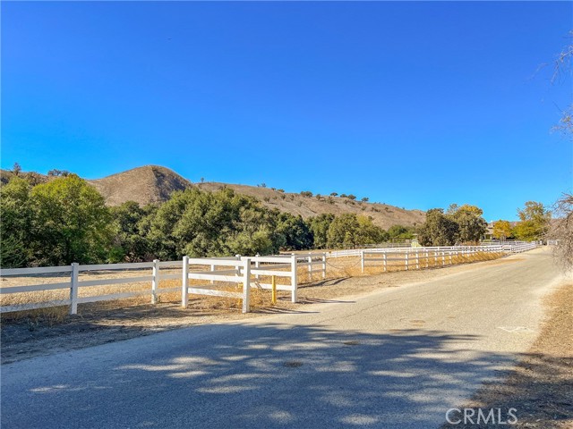 Detail Gallery Image 6 of 17 For 6467 Chesebro Rd, Agoura Hills,  CA 91301 - – Beds | – Baths