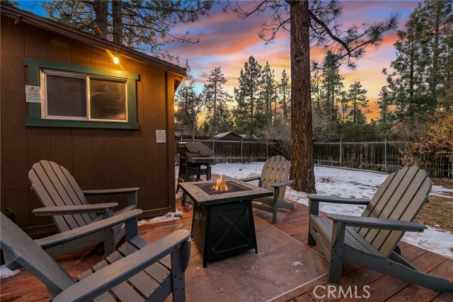 Detail Gallery Image 9 of 23 For 301 E Barker Bld, Big Bear City,  CA 92314 - 3 Beds | 1 Baths