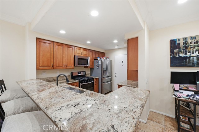 Detail Gallery Image 16 of 54 For 902 Solvay Aisle, Irvine,  CA 92606 - 2 Beds | 2 Baths