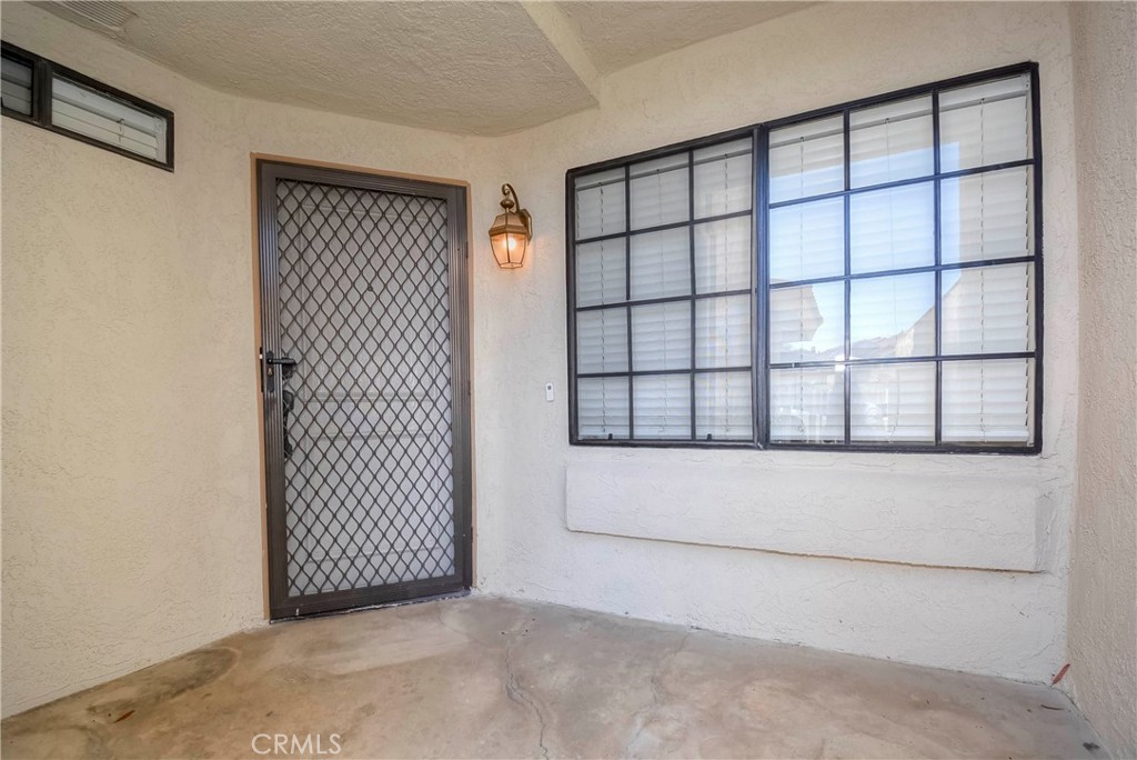 MLS #PW25251142 image #3