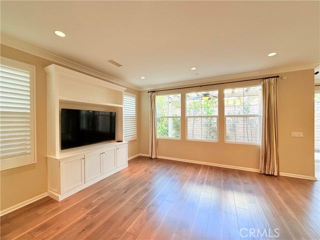 Detail Gallery Image 8 of 36 For 167 Rodeo, Irvine,  CA 92602 - 3 Beds | 2/1 Baths