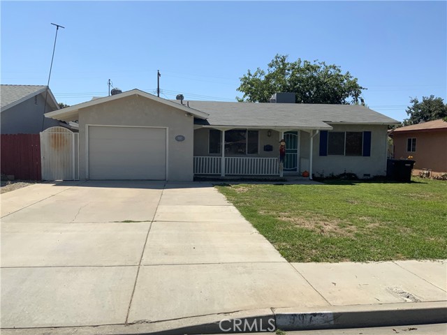 Detail Gallery Image 2 of 27 For 997 E Johnston Ave, Hemet,  CA 92543 - 3 Beds | 1 Baths