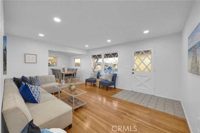 Detail Gallery Image 11 of 65 For 3691 Cortner, Long Beach,  CA 90808 - 3 Beds | 2 Baths